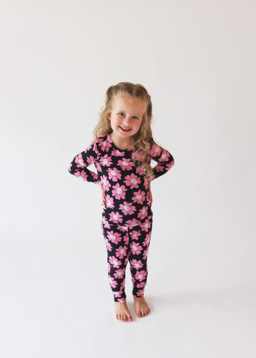 Posh Peanut Long Sleeve Basic Pajama, Winifred - Flying Ryno